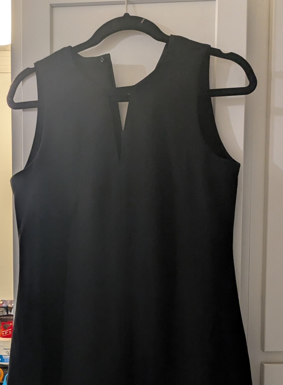 Classic Black Women's Sleeveless Dress